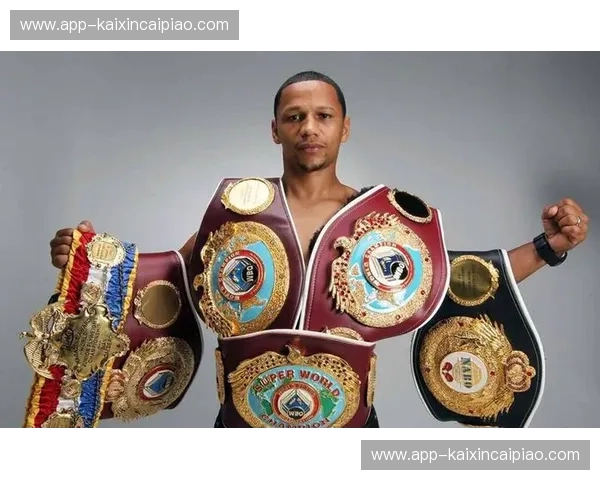 不败神话的终极碰撞：梅威瑟vs哈顿高清复盘，每一帧都是拳击艺术的巅峰